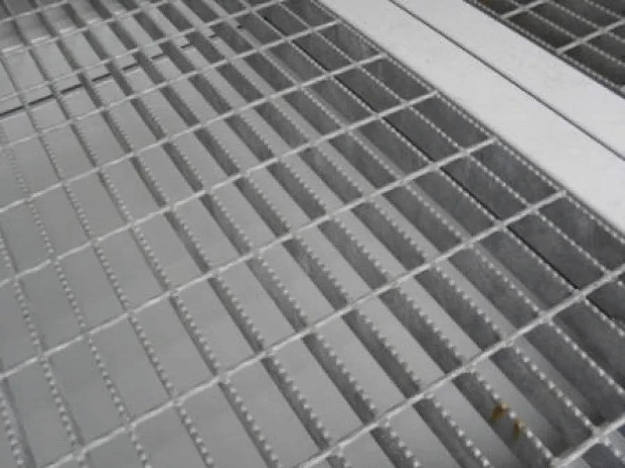 10Ft X 8Ft Open Mesh Floor Bunded Store - Buy Now